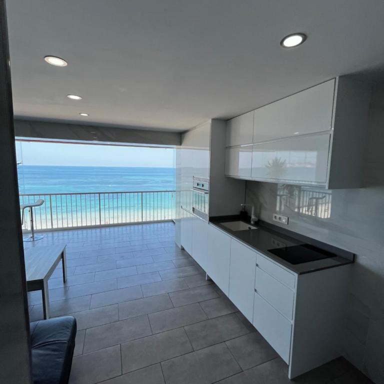 1st line La Fossa Luxury Beach Apartment *ADULTS ONLY* - Apartamento de 1 dormitorio - 36