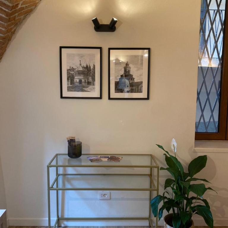 La Volta - One-Bedroom Apartment - 2