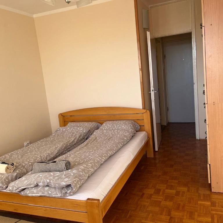 Comfort & Style Panoramic Urban Retreat 2 - One-Bedroom Apartment - 13