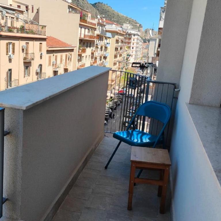 La Marmora Liberty Rooms - Camera Tripla con Bagno in Comune - 24
