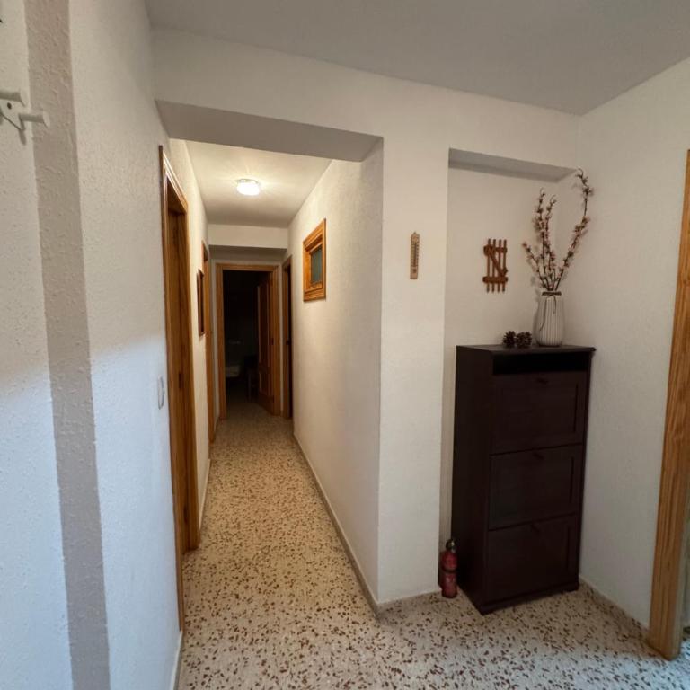 La Turia Soleada - Three-Bedroom Apartment with Balcony - 6