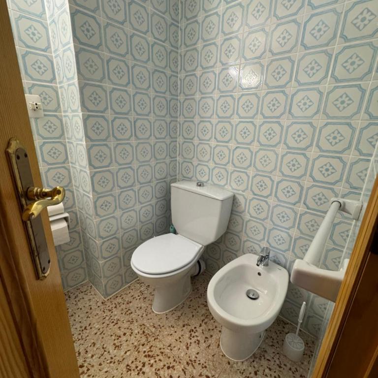 La Turia Soleada - Three-Bedroom Apartment with Balcony - 14