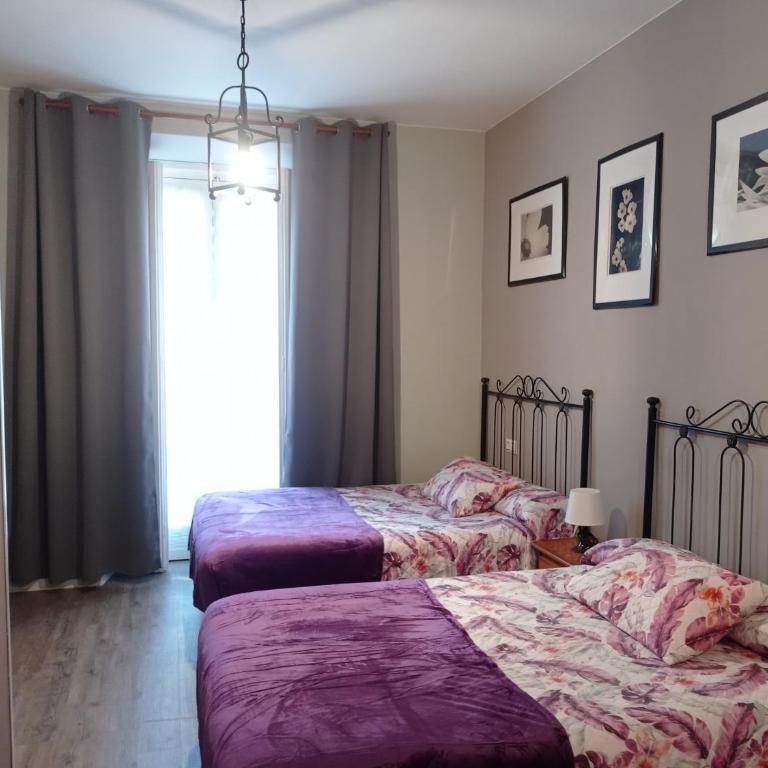 Hospedaje Don Pelayo - Habitación Doble con cama supletoria - 2 camas - 2