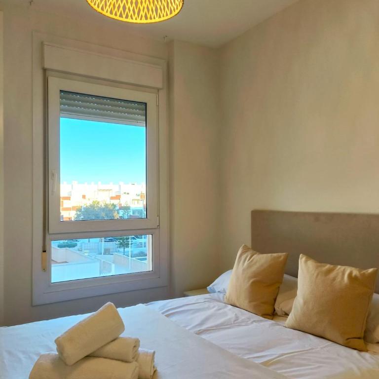 Atenas Suite, 2 Hab, terraza, piscina y playa a 3 min - Apartamento de 2 dormitorios - 15