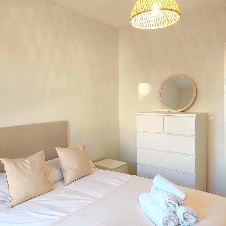 Atenas Suite, 2 Hab, terraza, piscina y playa a 3 min - Apartamento de 2 dormitorios - 17