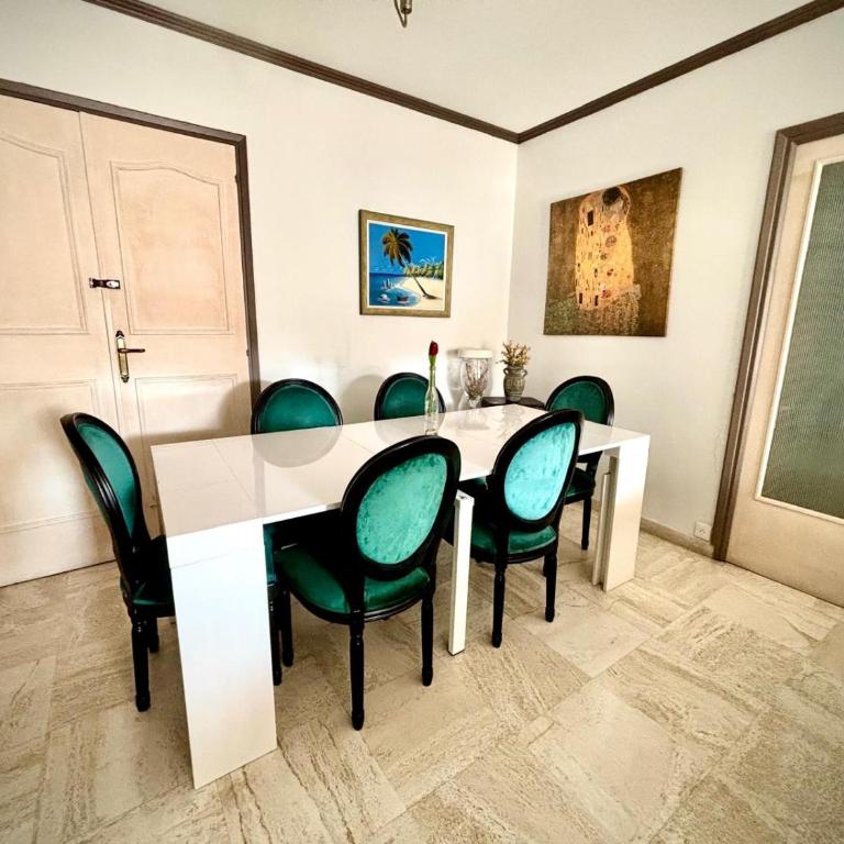 Évasion aux Portes de Cannes 100m2 Lumineux 2 Chambres Terrasse et Commerces - Appartement 2 Chambres - 5