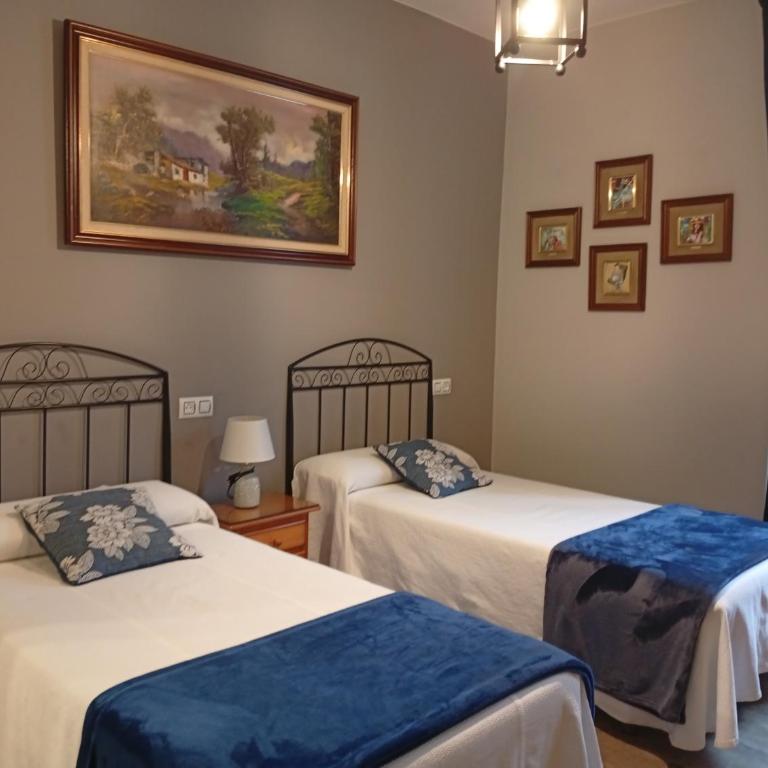 Hospedaje Don Pelayo - Habitación Doble con baño privado - 2 camas - 6