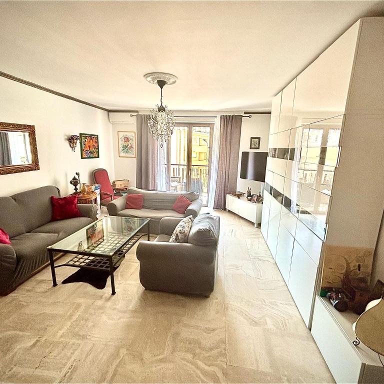 Évasion aux Portes de Cannes 100m2 Lumineux 2 Chambres Terrasse et Commerces - Appartement 2 Chambres - 9