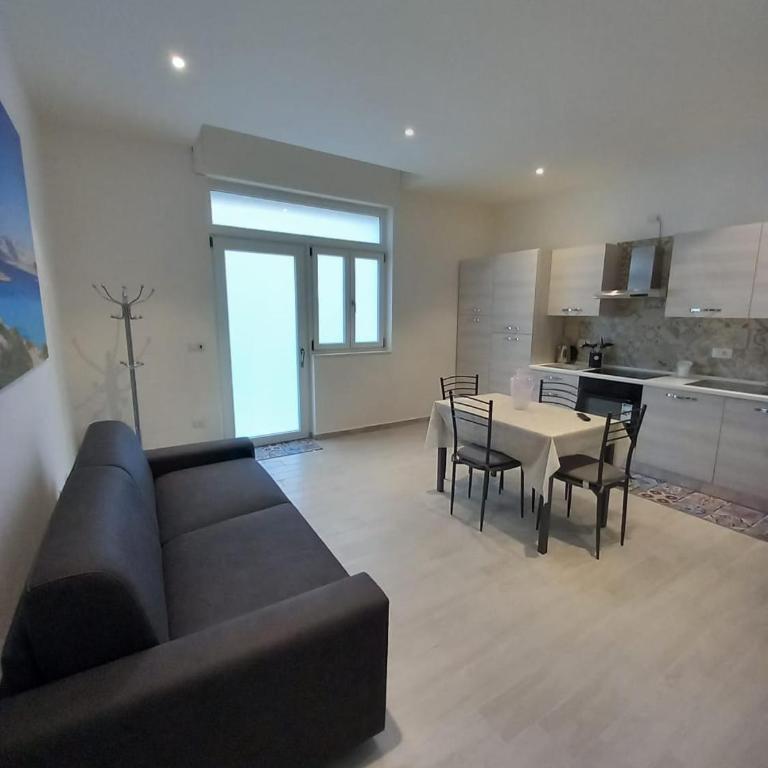 Hily's House - Appartamento con 1 Camera da Letto - 1