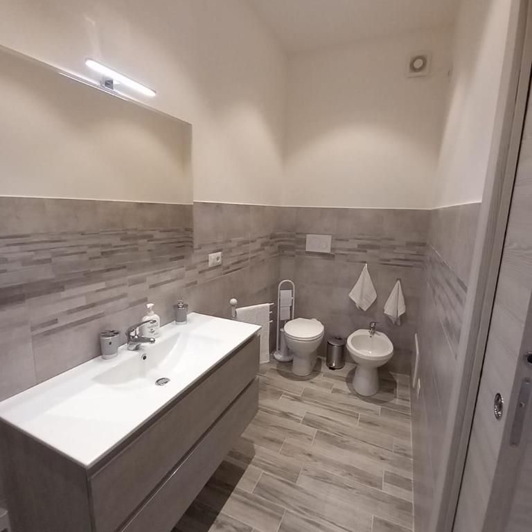 Hily's House - Appartamento con 1 Camera da Letto - 11