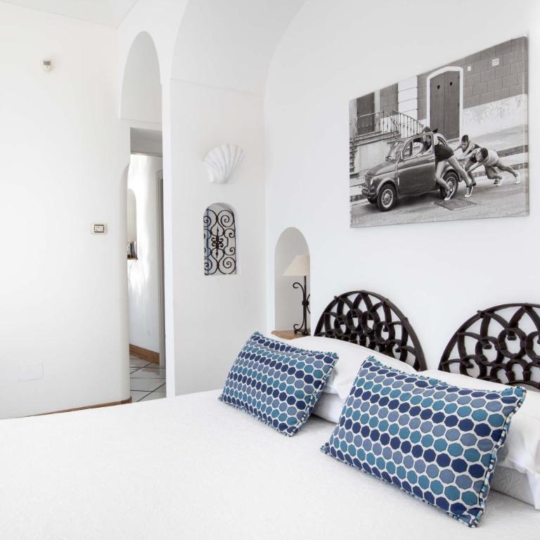 Amore Rentals - Villa Le Sirene - Villa Deluxe - 25