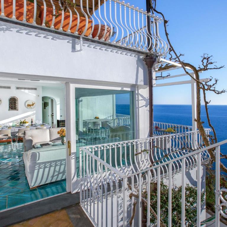 Amore Rentals - Villa Le Sirene - Villa Deluxe - 69