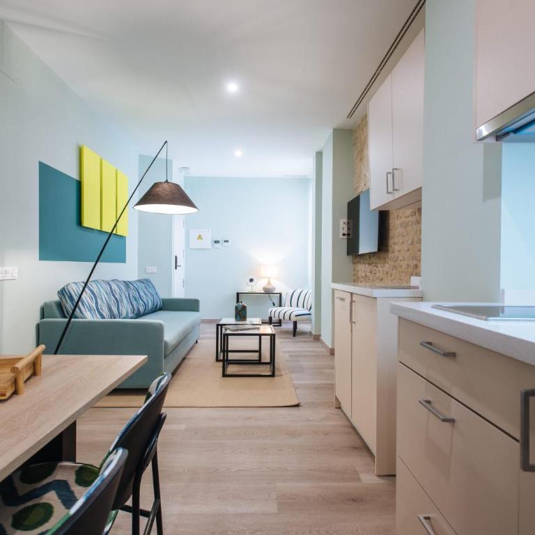 Sercotel Sevilla Guadalquivir Suites - Apartamento Deluxe - 3