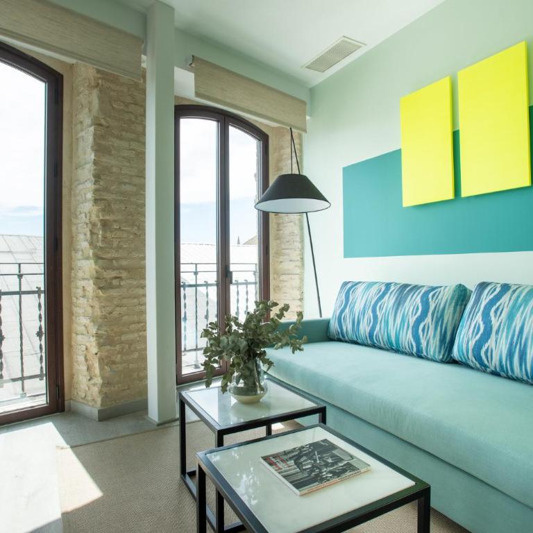 Sercotel Sevilla Guadalquivir Suites - Estudio Superior - 1