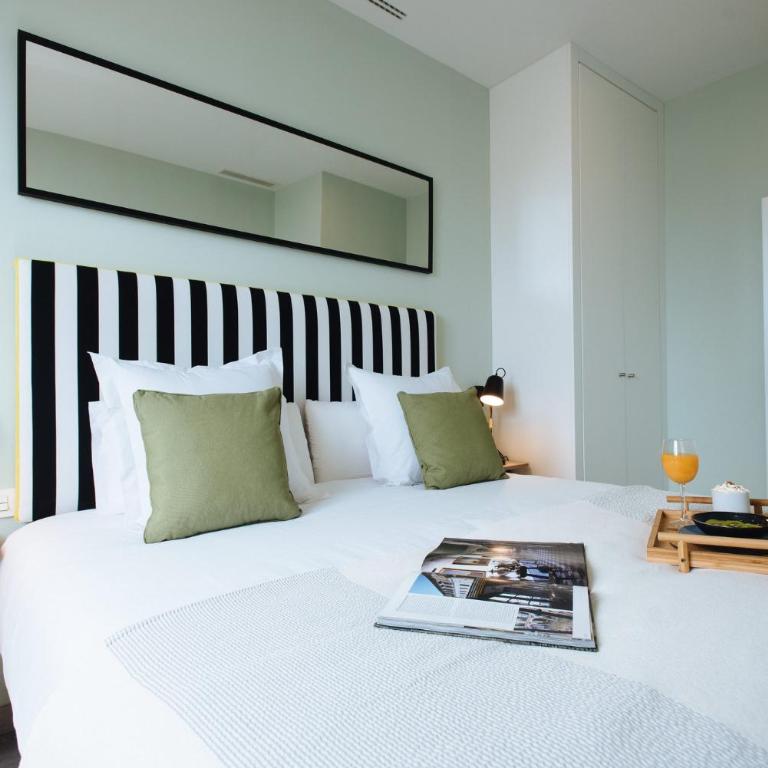 Sercotel Sevilla Guadalquivir Suites - Apartamento Deluxe - 9