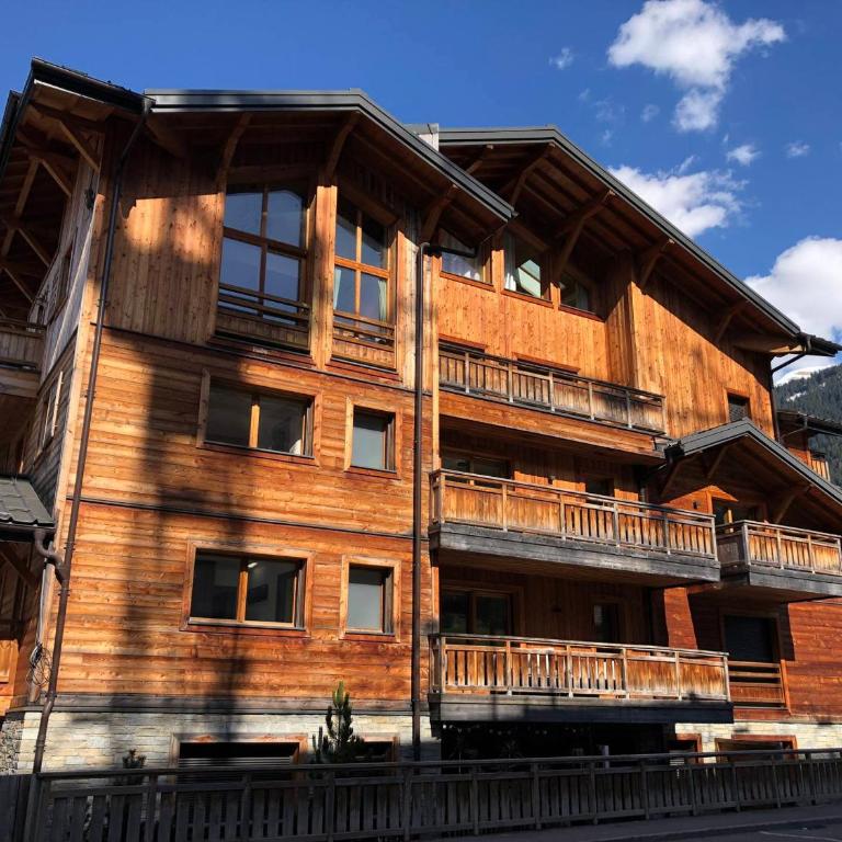 Appartement Moderne 2 Chambres au Centre de Morzine avec Parking et Wifi - FR-1-754-87 - Apartamento - 2