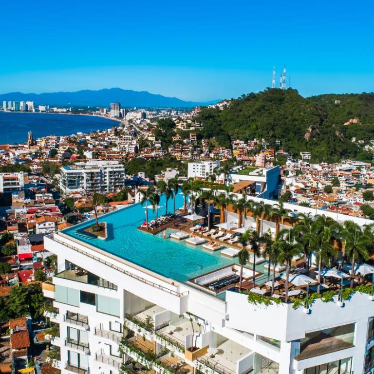 SoHo PV - 106 Luxe Getaway in PV - Apartment - 29