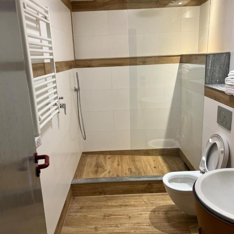 Zimmer Apartment Privat - Appartement 1 Chambre - 23