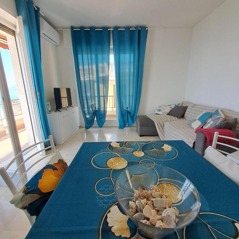 Casa Anna appartamento fronte mare Ventimiglia - Appartamento con 2 Camere da Letto - 38