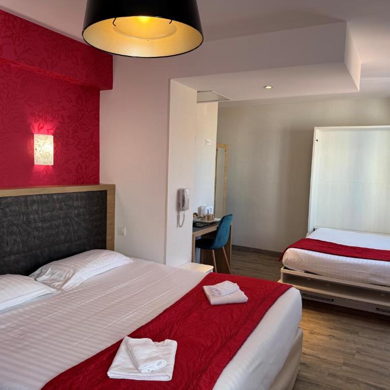 Hôtel Calme Des Pins & Spa - Chambre Quadruple - 7
