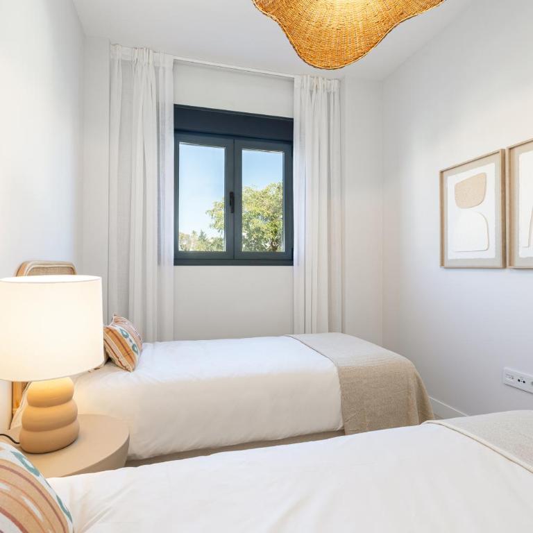 Deluxe Apartment with Terrace Estepona Aranya by AORA STAY - Apartamento - 13