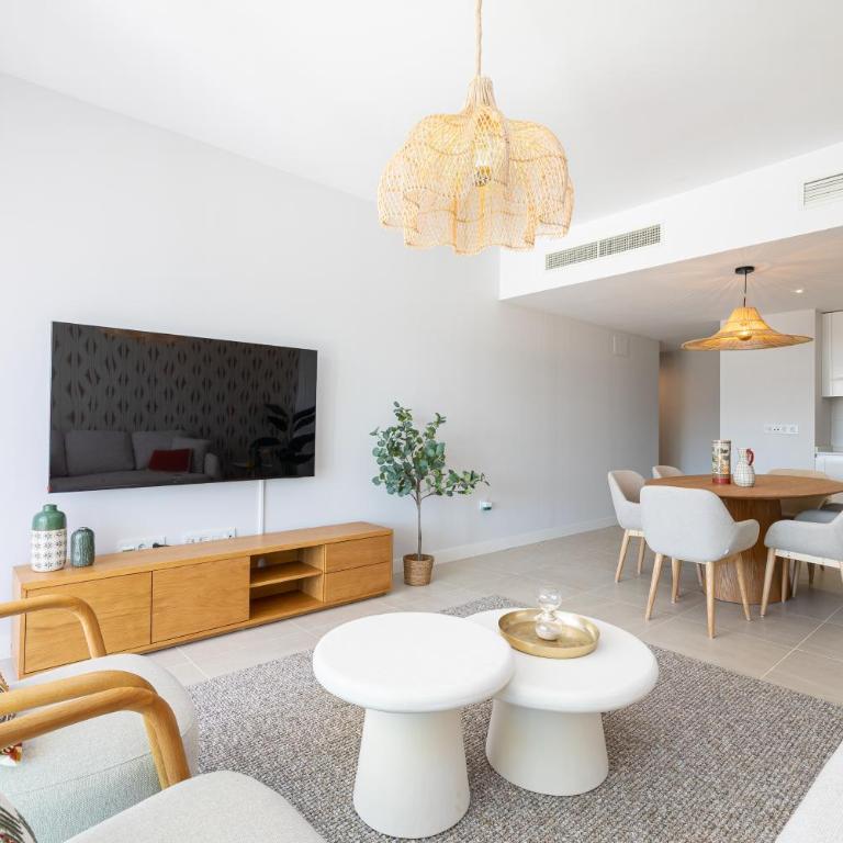 Deluxe Apartment with Terrace Estepona Aranya by AORA STAY - Apartamento - 10