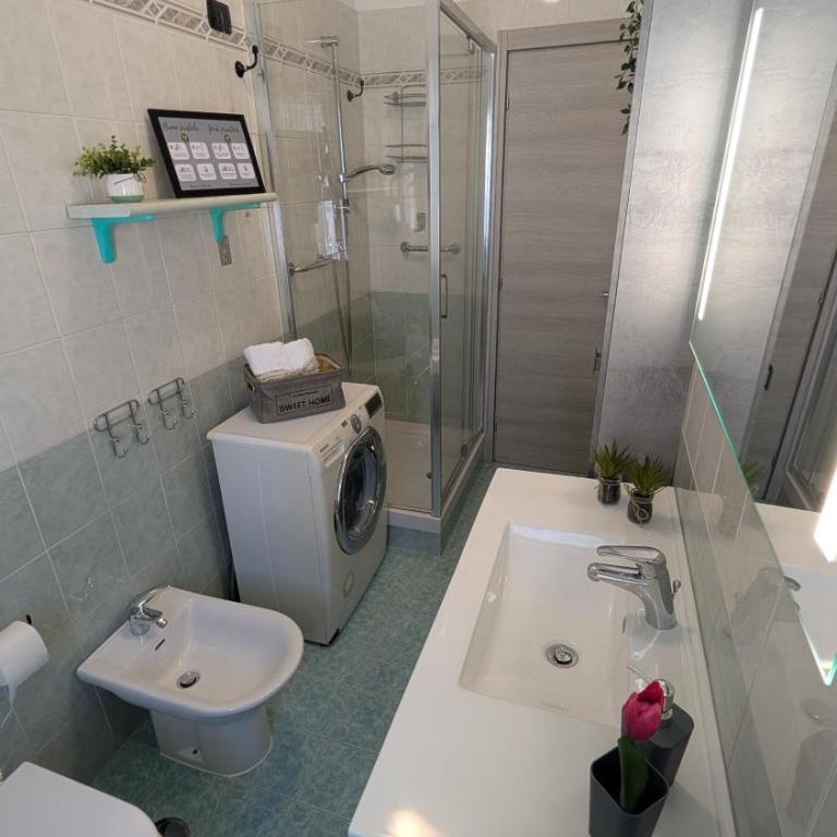 At Eria's House - 100 m Metro A Subaugusta - Two-Bedroom Apartment - 20