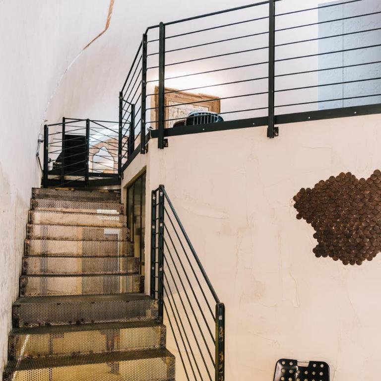 Il Granile Contemporary Loft - Deluxe Family Suite - 13
