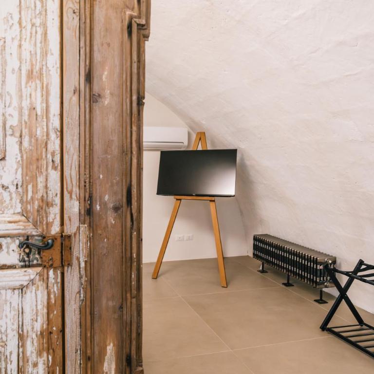 Il Granile Contemporary Loft - Deluxe Family Suite - 19
