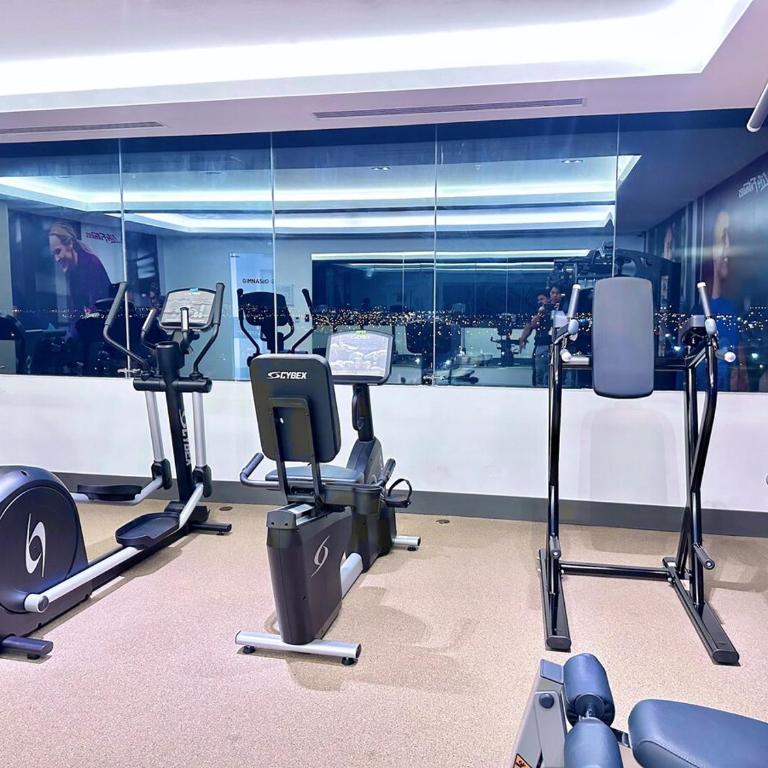 3 Dormitorios, piscina, gym, parqueo, cerca a todo - Apartamento de 3 dormitorios Premium - 21