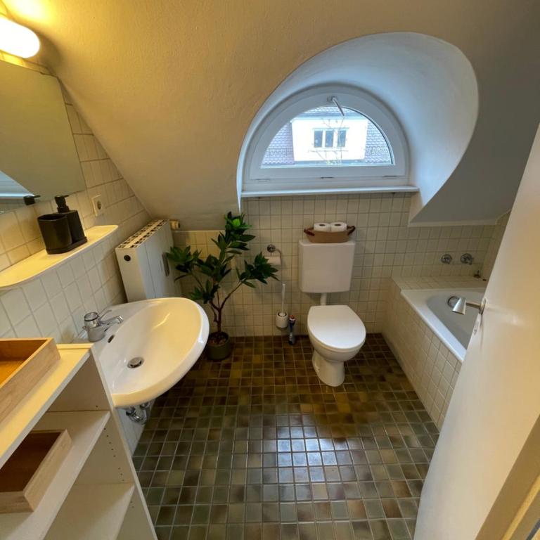 Quiet Center Apartment - 10 min to Center & Oktoberfest - Free Parking - near Nymphenburg Palace & Botanical garden - Apartment mit 1 Schlafzimmer - 7