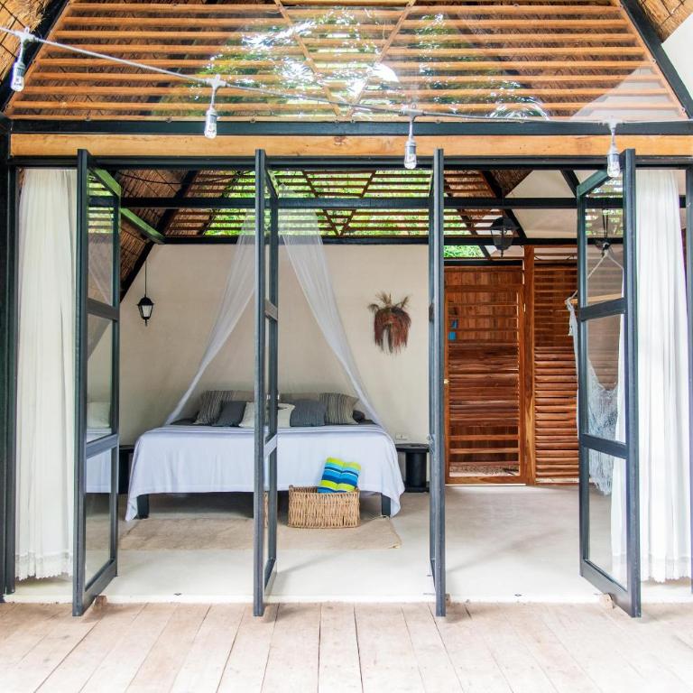 Azul Nomeolvides Bacalar - Guests Only - King Room with Garden View - 9