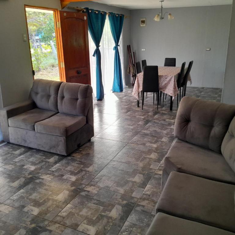 hare tamahei - Three-Bedroom House - 6