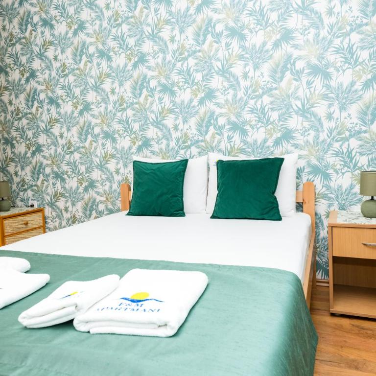 Apartmani F&M - Two-Bedroom Apartment - 20