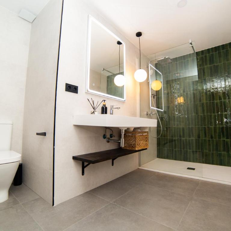 The 153 Hotel - Family Studio - 3