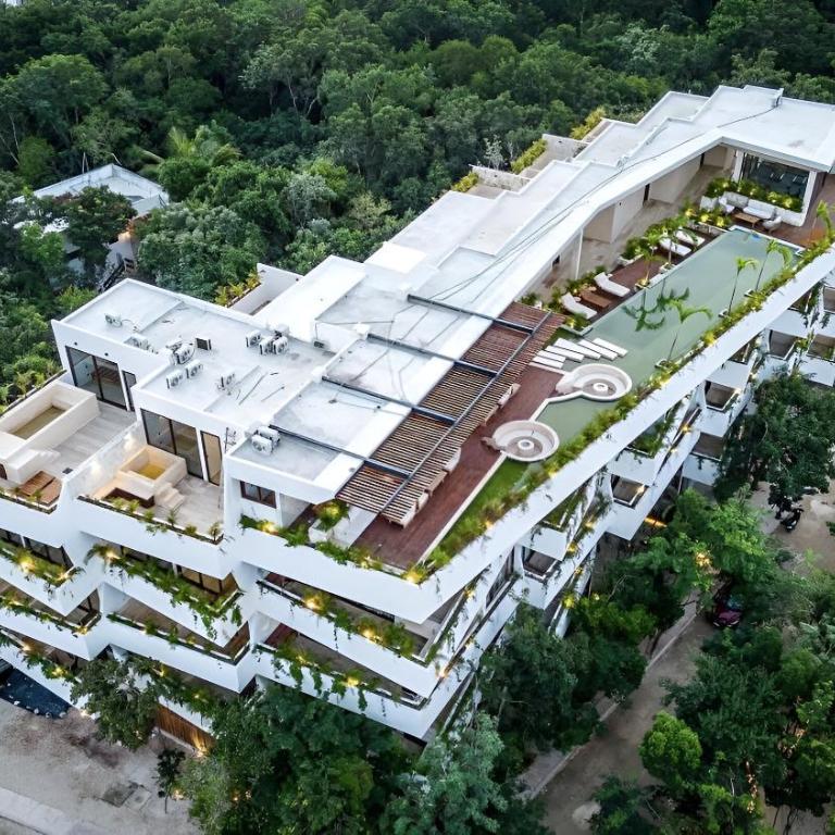 Luxe Tulum Jacuzzi - Two-Bedroom Apartment - 38