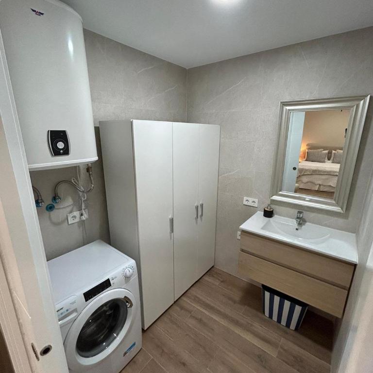 Pintor Espinosa 3 loft - One-Bedroom Apartment - 14
