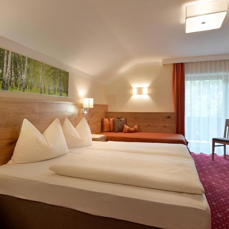 Hotel Garni Birkenhof - Dreibettzimmer mit Bergblick - 3
