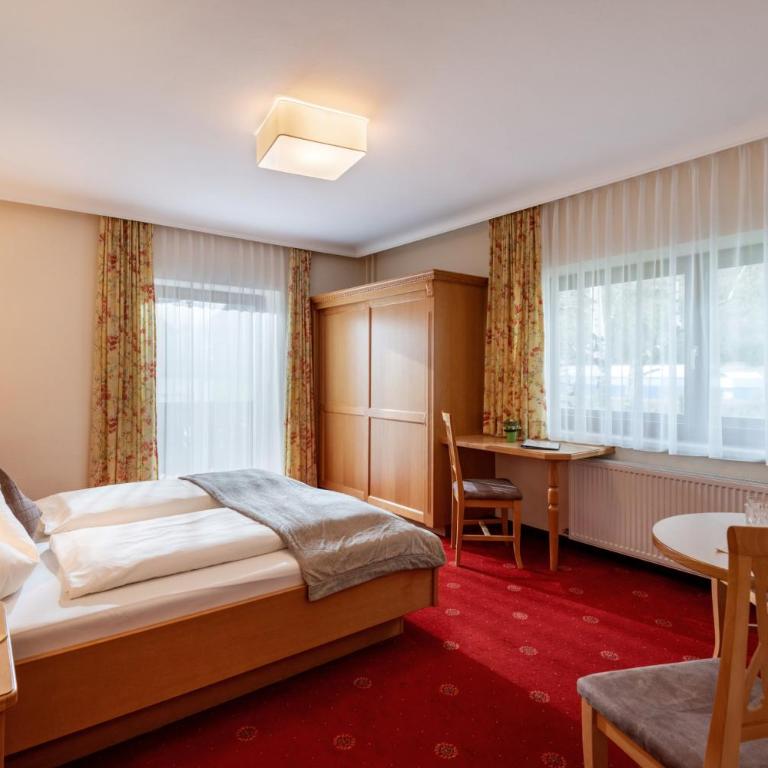 Hotel Garni Birkenhof - Doppelzimmer mit Balkon - 5