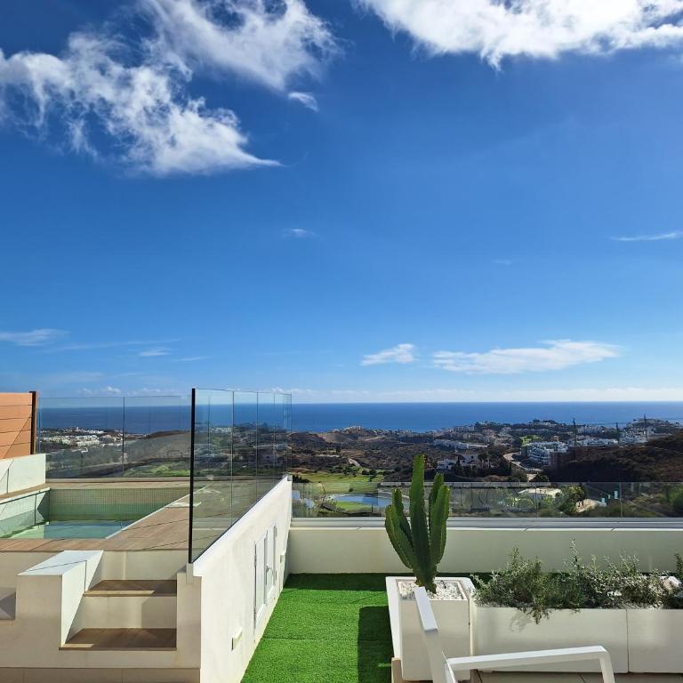 Malavamos One Heights Mijas - Apartamento de 2 dormitorios con terraza y vistas al mar - 2
