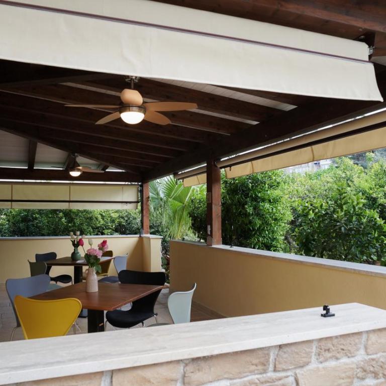 Gira e Firria - Deluxe Room (2 Adults + 1 Child) - 28