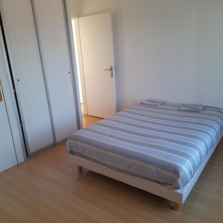 Bel appartement Perpignan 15 min de la mer - Apartment mit 4 Schlafzimmern und einem Balkon - 6