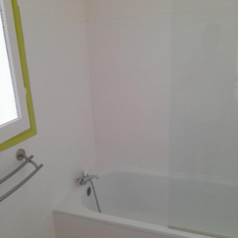Bel appartement Perpignan 15 min de la mer - Apartment mit 4 Schlafzimmern und einem Balkon - 7