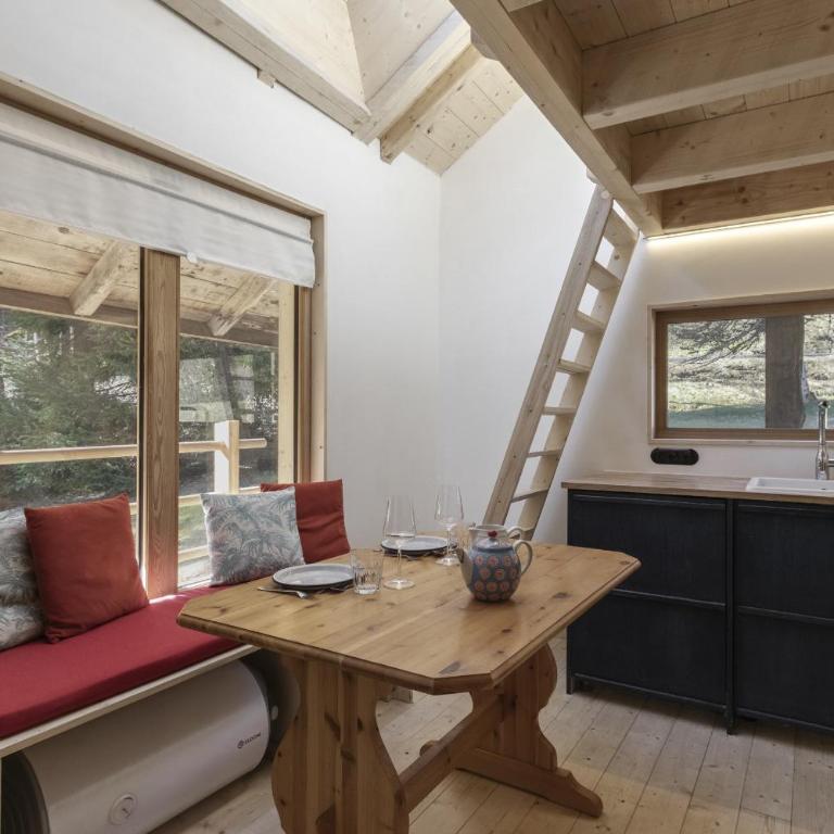 Chalet L'Oratoire & Mazot - Renovated Historic Chalet - Huge Garden & Separate Cabin for 2 - Chalet - 13