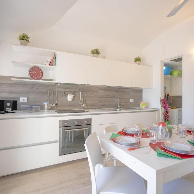 Il Topazio - Appartamento Premium con 3 Camere da Letto e Balcone - 2