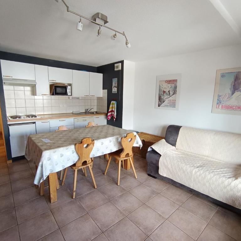 Appartement lumineux 4 pers avec balcon et parking - FR-1-445-165 - Apartamento (4 adultos) - 1