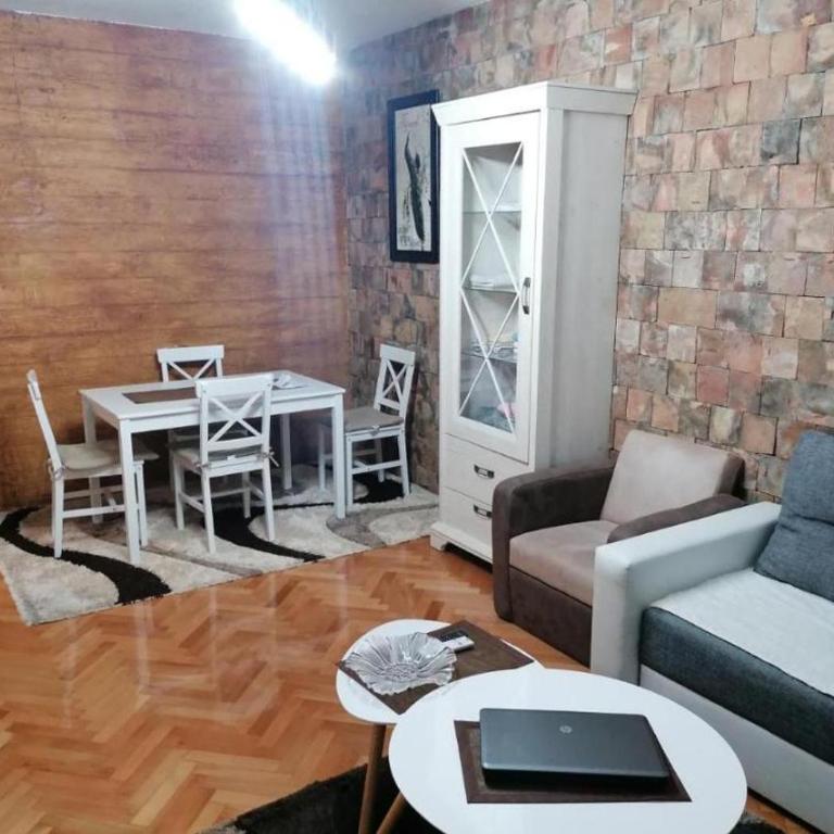 TINAa - One-Bedroom Apartment - 4