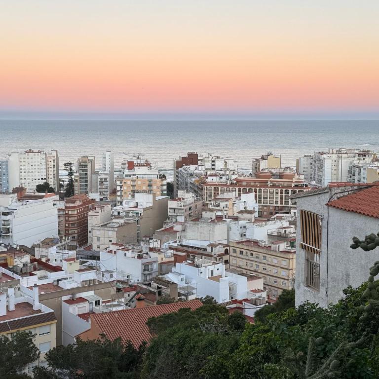 La Turia Soleada - Three-Bedroom Apartment with Balcony - 25