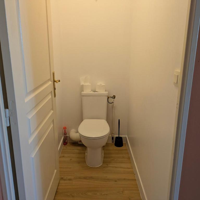 Studios TOUT INCLUS - Calme avec proximité du Centre Ville - Appartamento con 1 Camera da Letto - 12