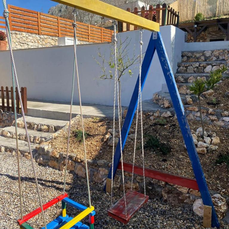 House on the hill - Apartment with City View - 15